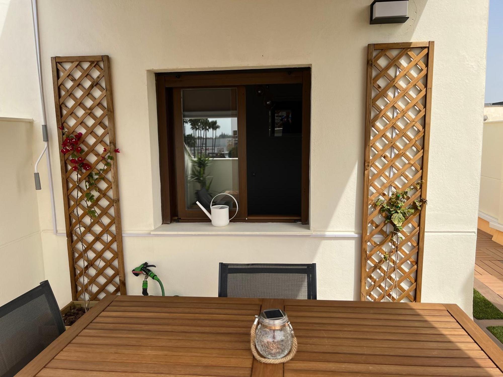 Duplex Con Terraza Privada Y Parking A 15 Minutos De Sevilla Dos Hermanas Eksteriør bilde