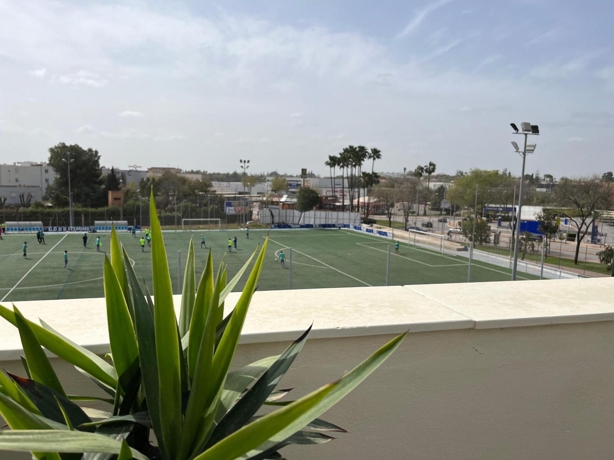 Duplex Con Terraza Privada Y Parking A 15 Minutos De Sevilla Dos Hermanas Eksteriør bilde